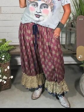 Jaded Gypsy Garden Romance Bloomers Floral Wide Leg Pants in Pink & Blue